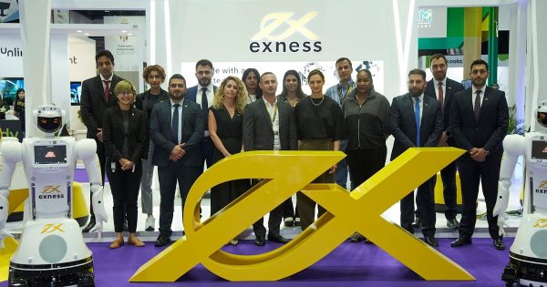 تقييم المراجعين الخبراء لشركة إكسنس EXNESS